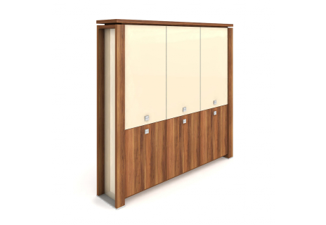 Skříň třídveřová, zavřená - skleněné dveře E 5 3 01 S